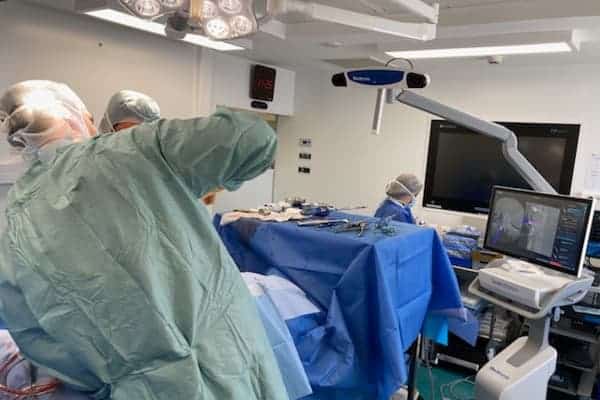 operation rachis dos paris institut du rachis paris chirurgien specialiste rachis paris